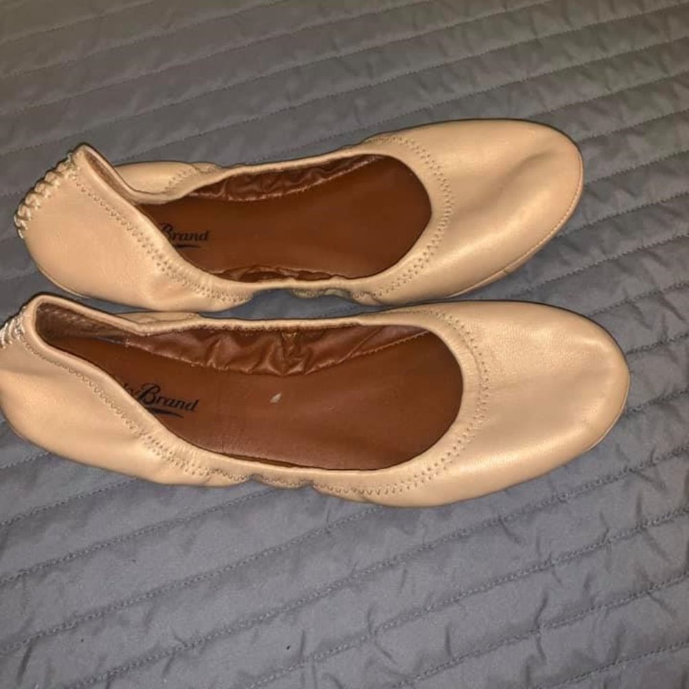 Lucky Brand Emme Leather Shoe Shimmery Nude